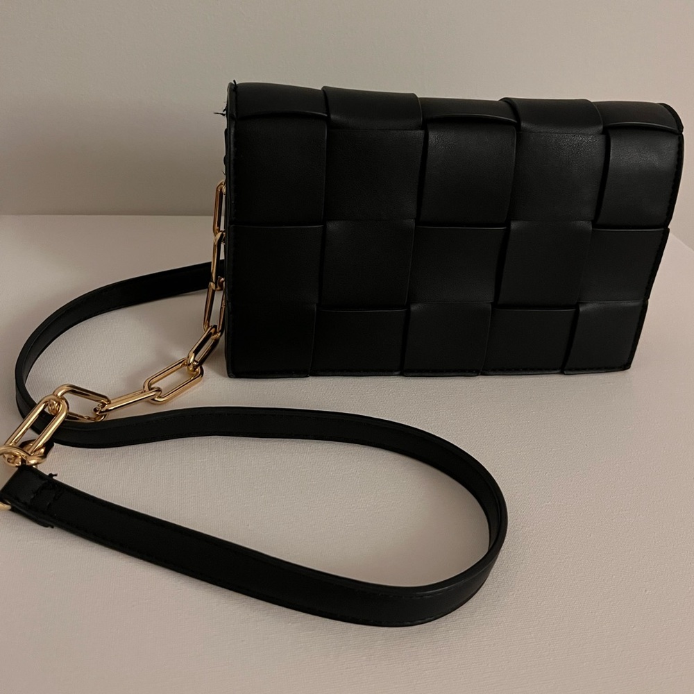 Black Purse
